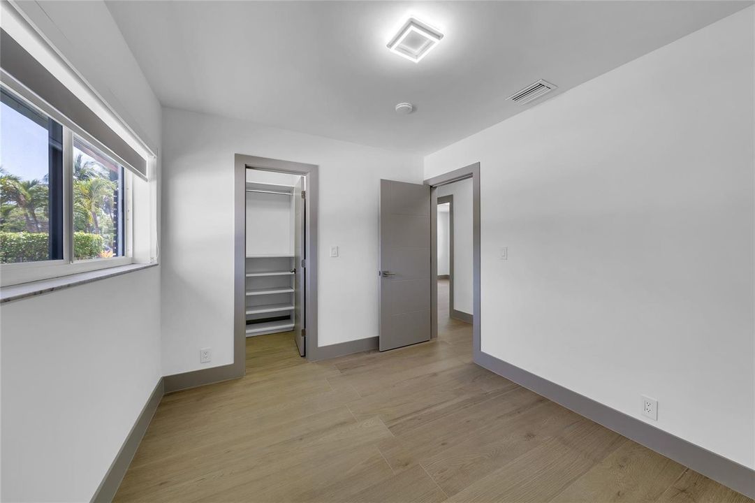Guest bedroom 3