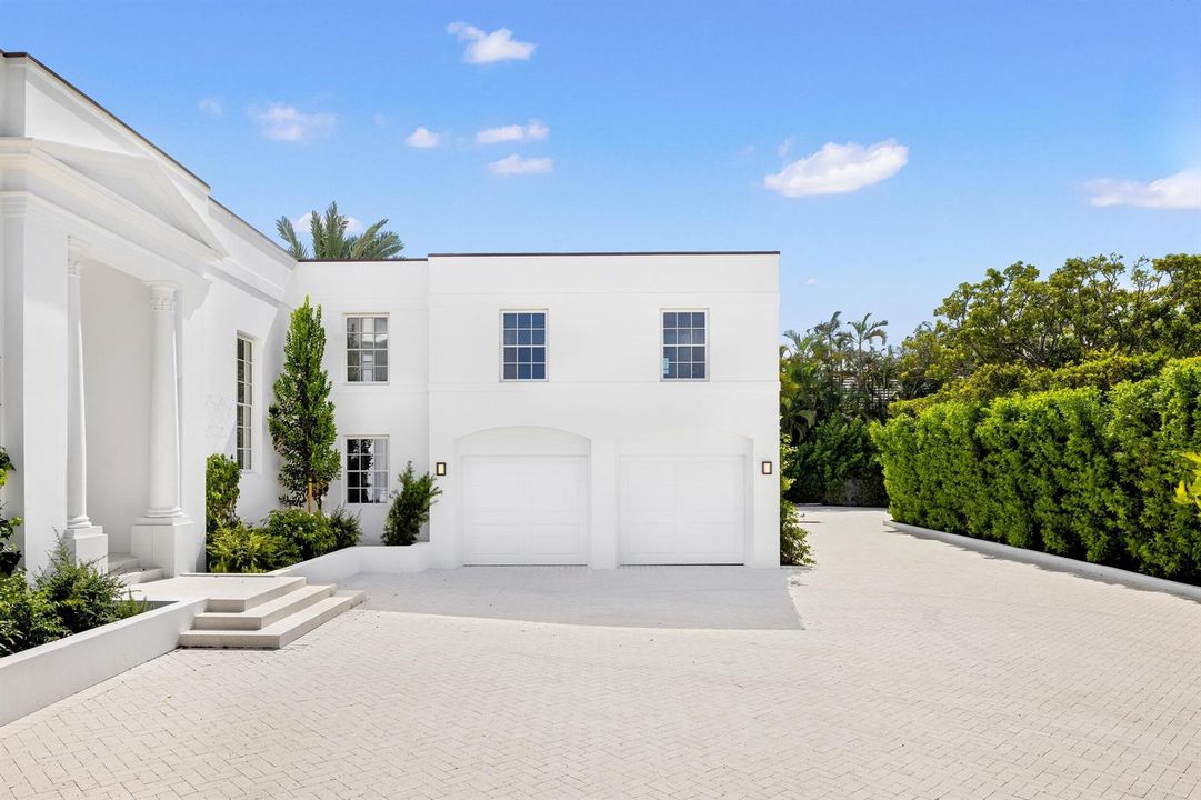 Driveway Entrance