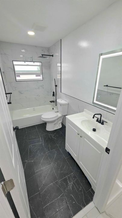 115403