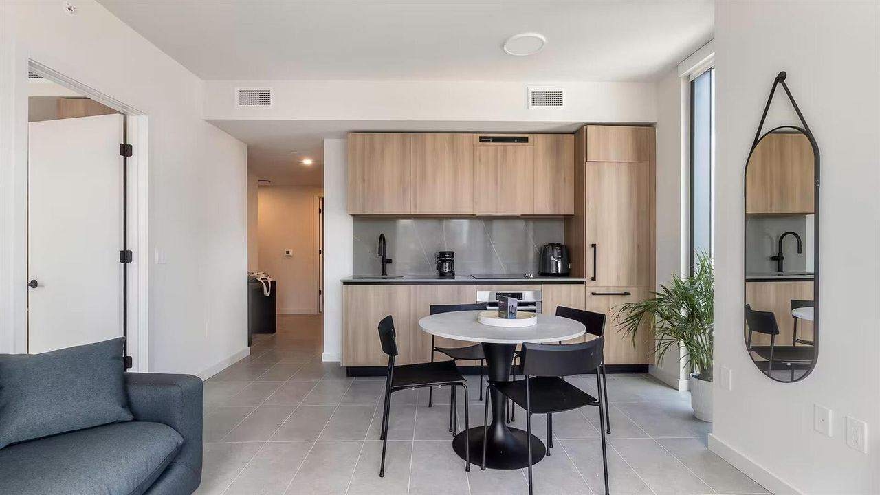 Living_Kitchen2