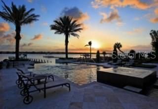 Recently Sold: $2,950,000 (5 beds, 5 baths, 7648 Square Feet)