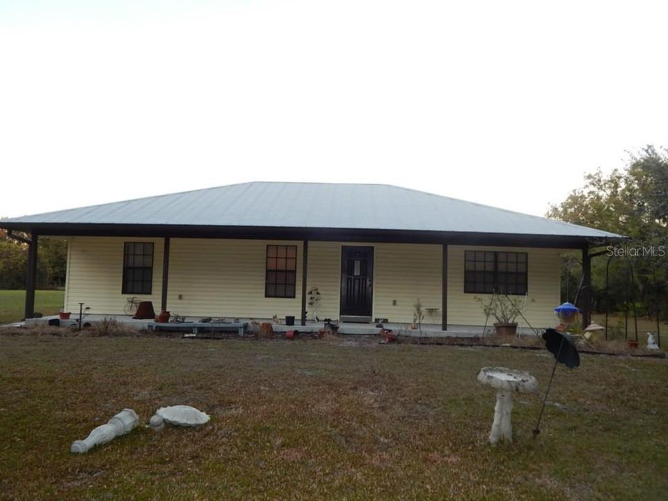 Recently Sold: $200,000 (3 beds, 2 baths, 1368 Square Feet)