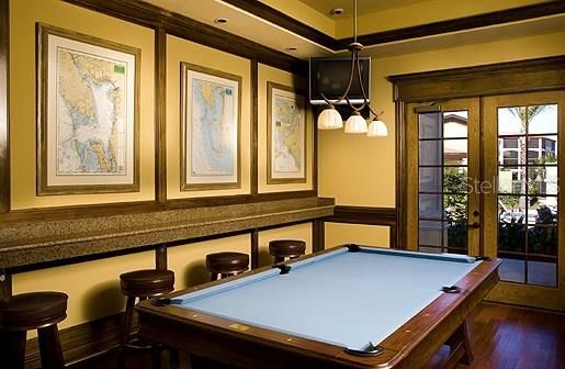 合同活跃: $2,800 (2 贝兹, 2 浴室, 1915 平方英尺)