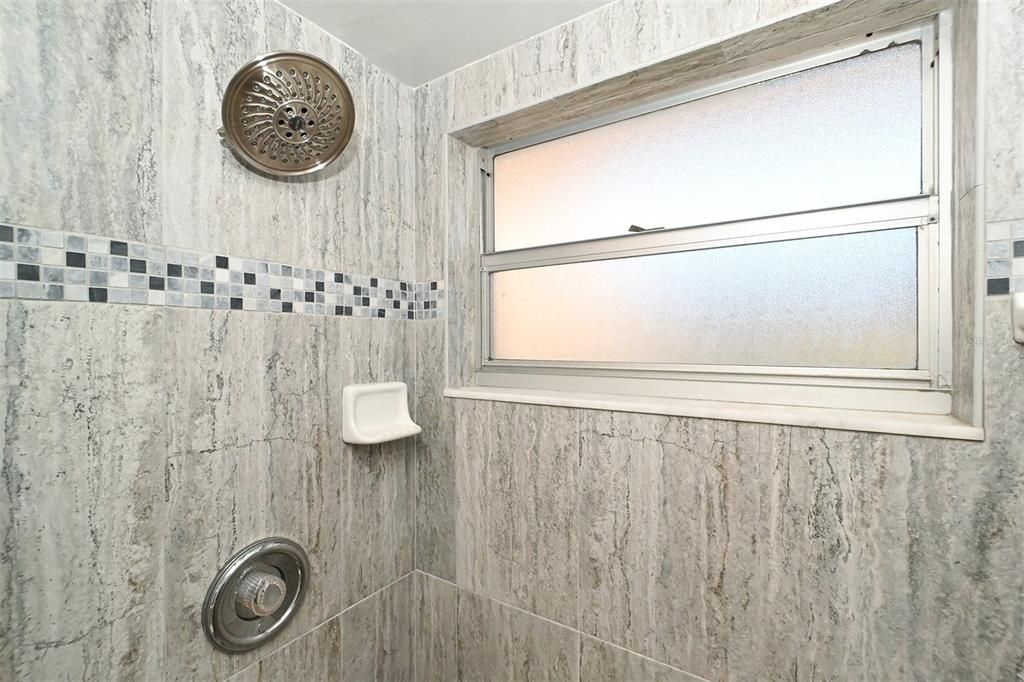 En Renta: $4,200 (1 camas, 2 baños, 780 Pies cuadrados)