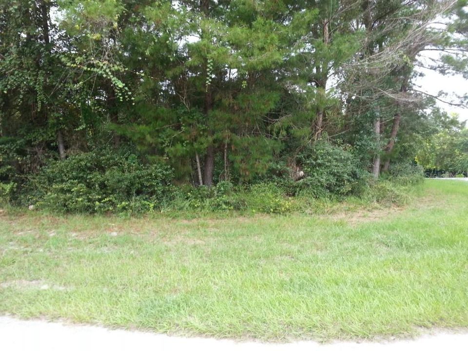 Vendido Recientemente: $50,000 (0.24 acres)
