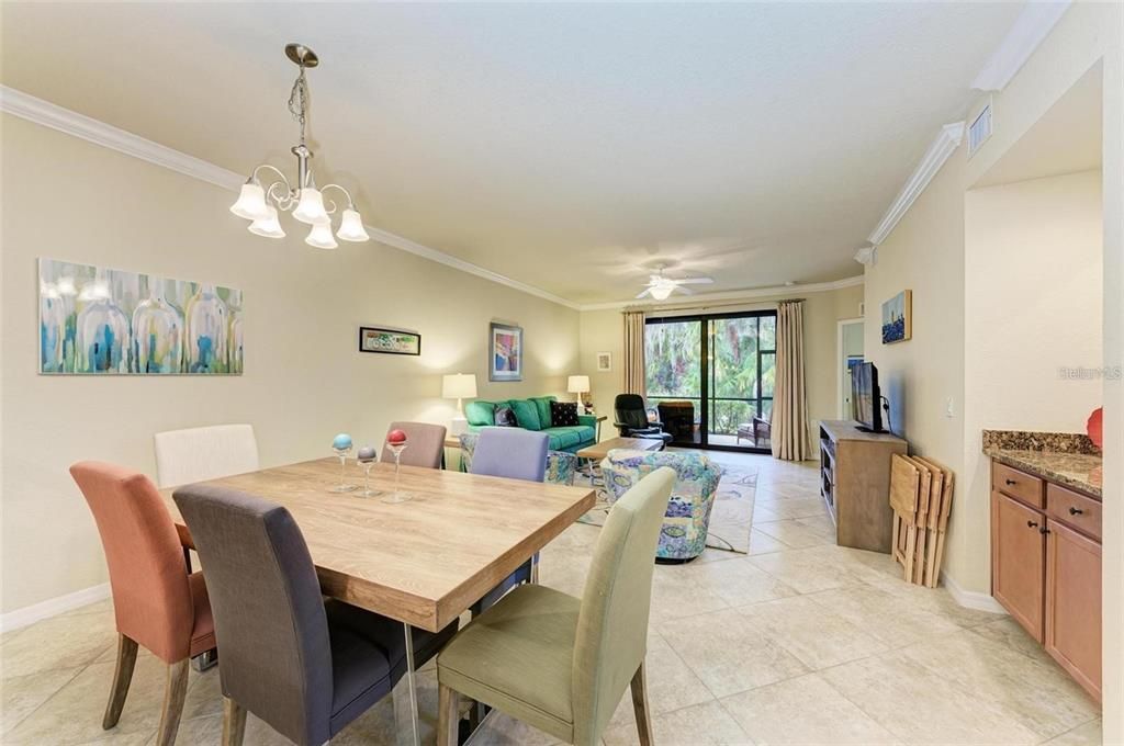 For Rent: $5,000 (2 beds, 2 baths, 1600 Square Feet)