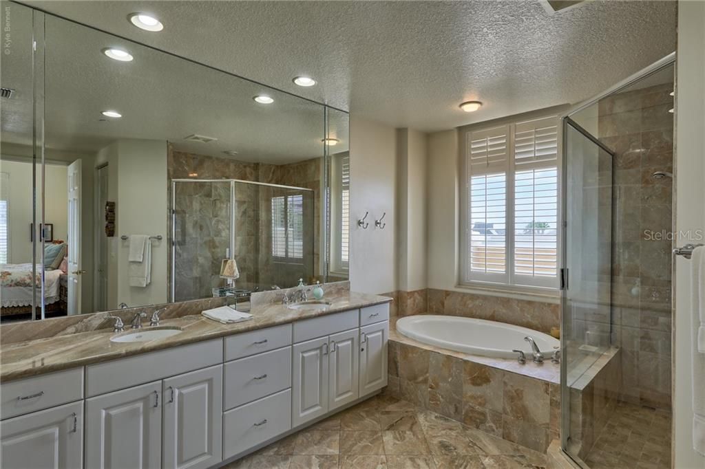 For Rent: $8,500 (3 beds, 2 baths, 2015 Square Feet)