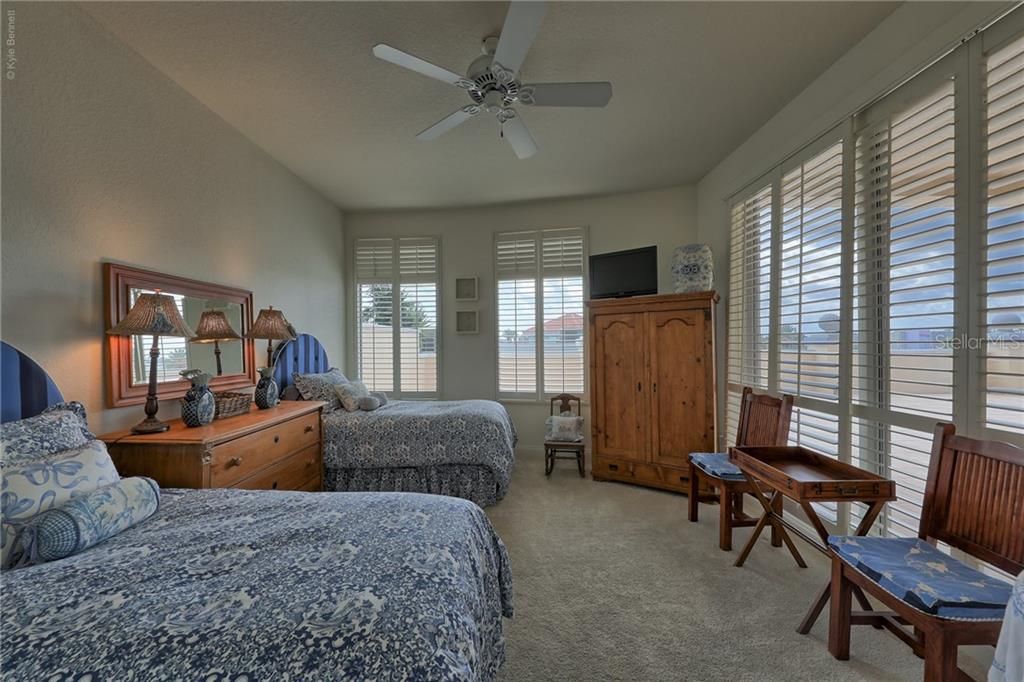 For Rent: $8,500 (3 beds, 2 baths, 2015 Square Feet)