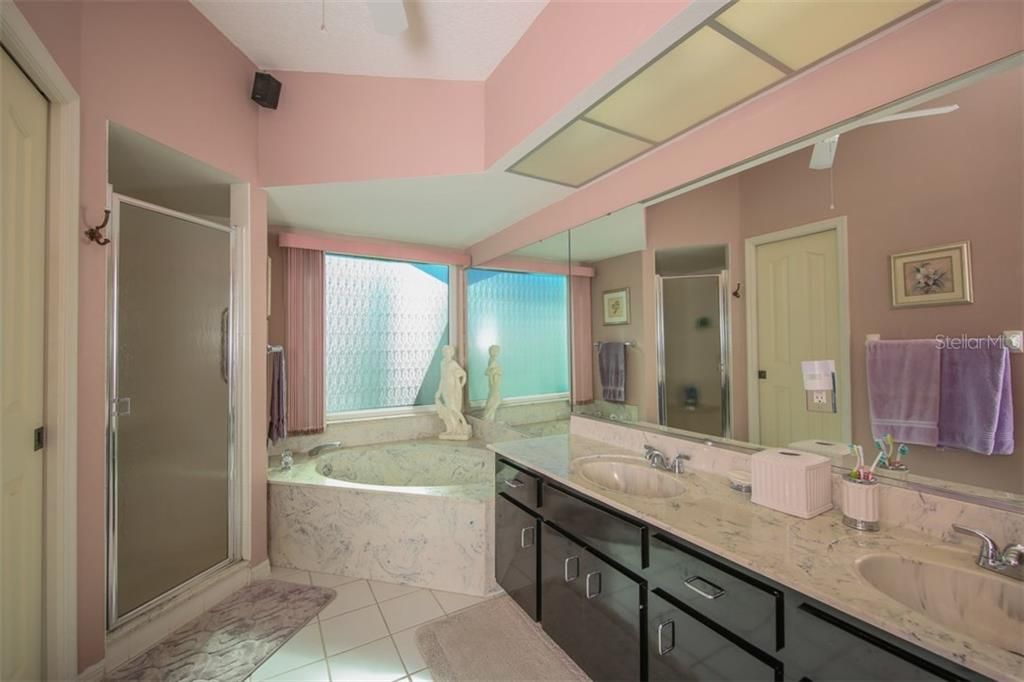 En Renta: $4,200 (3 camas, 2 baños, 2015 Pies cuadrados)