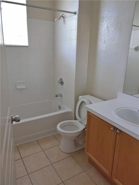 最近租的: $1,200 (3 贝兹, 2 浴室, 1292 平方英尺)