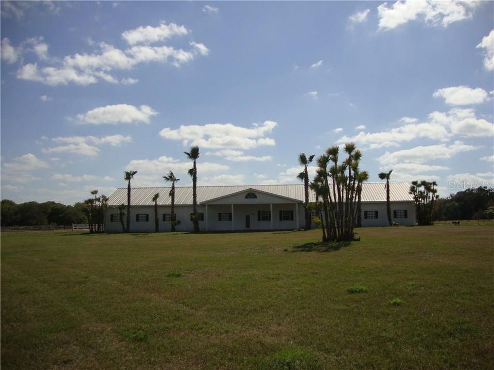 最近售出: $599,000 (63.97 acres)