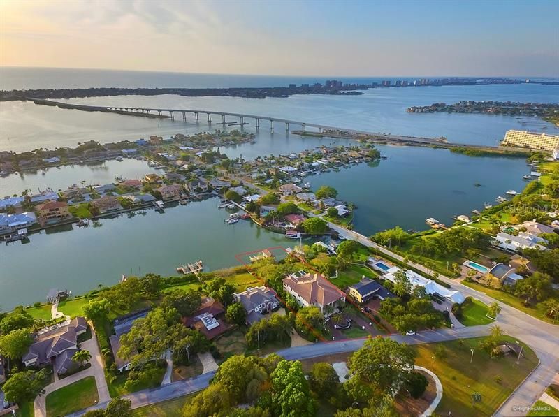 Welcome to stately sophistication located in Harbor Bluffs overlooking the intracoastal waterway