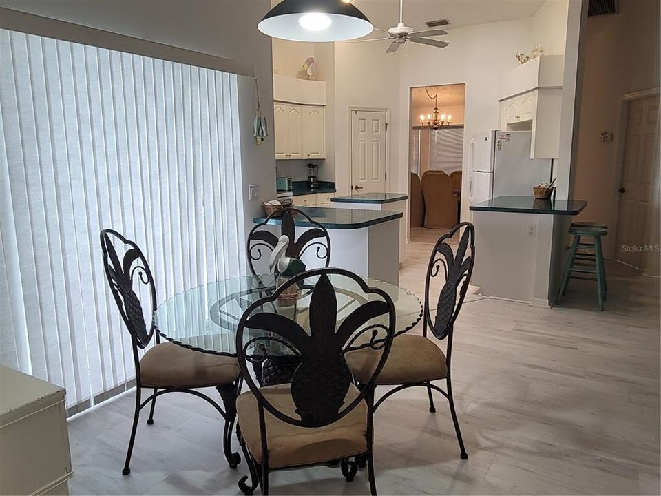 En Renta: $4,800 (3 camas, 2 baños, 2052 Pies cuadrados)