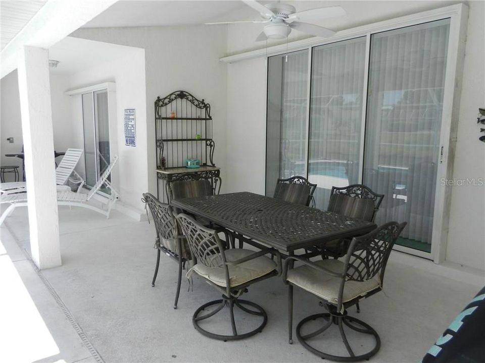 En Renta: $4,800 (3 camas, 2 baños, 2052 Pies cuadrados)