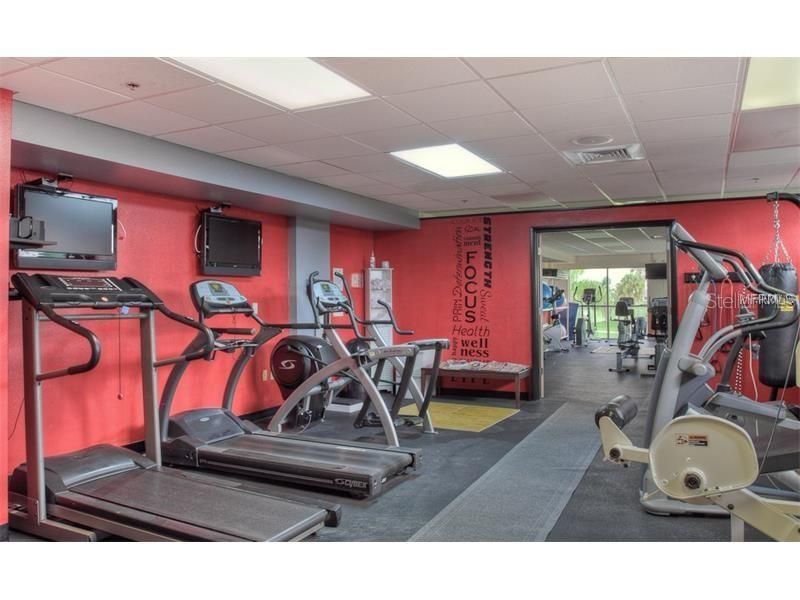 Onsite fitness center (fee)