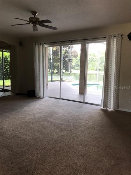 Recently Rented: $2,600 (4 beds, 3 baths, 3279 Square Feet)