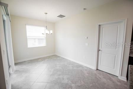 Recently Rented: $2,045 (3 beds, 2 baths, 1738 Square Feet)