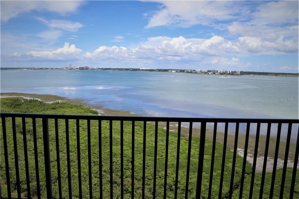 Recently Rented: $4,000 (2 beds, 2 baths, 2000 Square Feet)