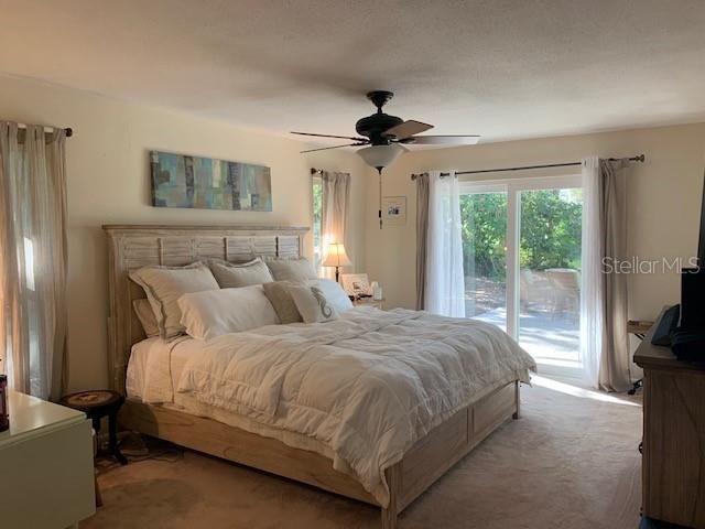 Recently Sold: $2,100,000 (5 beds, 3 baths, 3183 Square Feet)