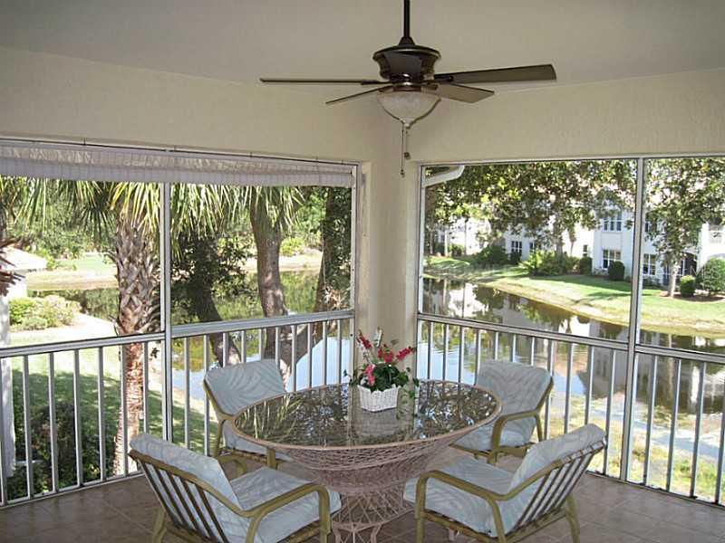 For Rent: $2,900 (2 beds, 2 baths, 1327 Square Feet)