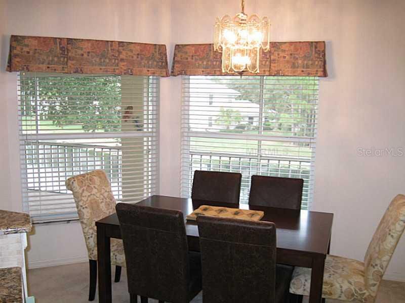 For Rent: $2,900 (2 beds, 2 baths, 1327 Square Feet)