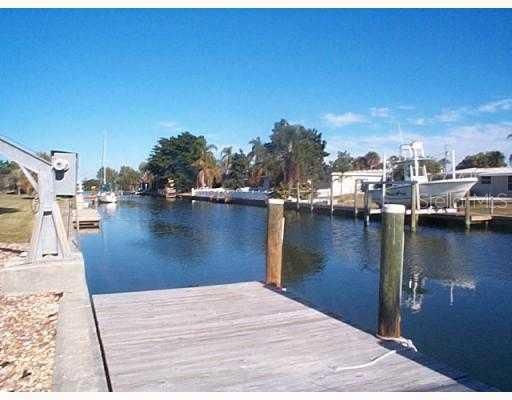 Waterfront/Dock/Pier