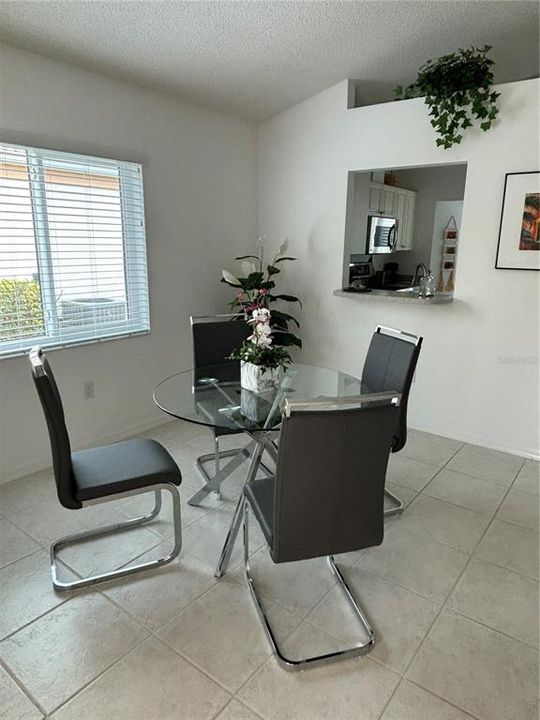 For Rent: $4,500 (2 beds, 2 baths, 1477 Square Feet)