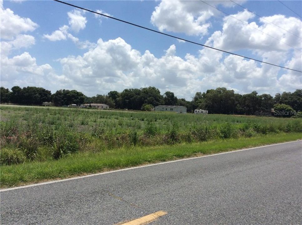 Vendido Recientemente: $86,000 (3.79 acres)
