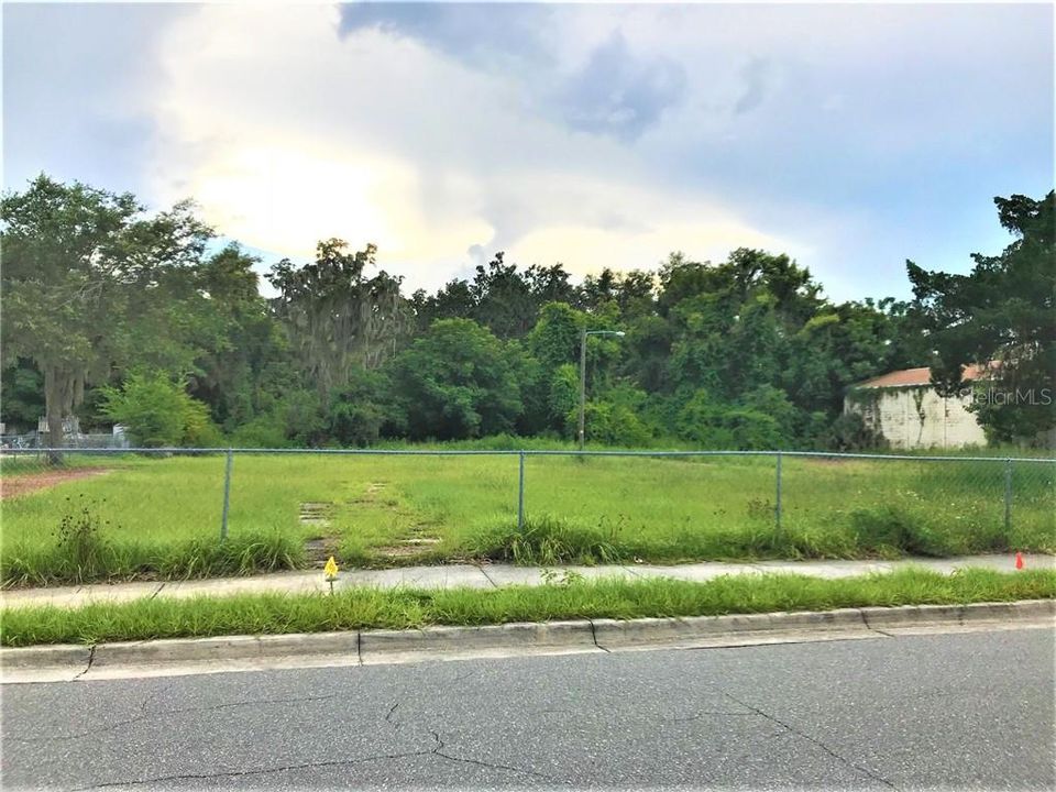 Недавно продано: $68,000 (0.63 acres)