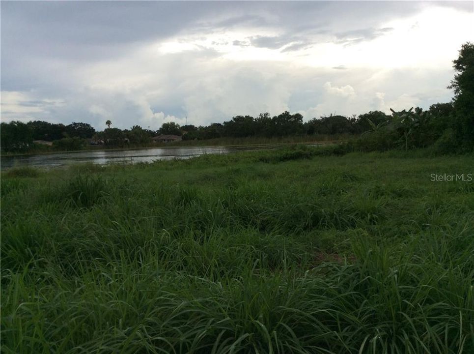 最近售出: $25,000 (0.08 acres)