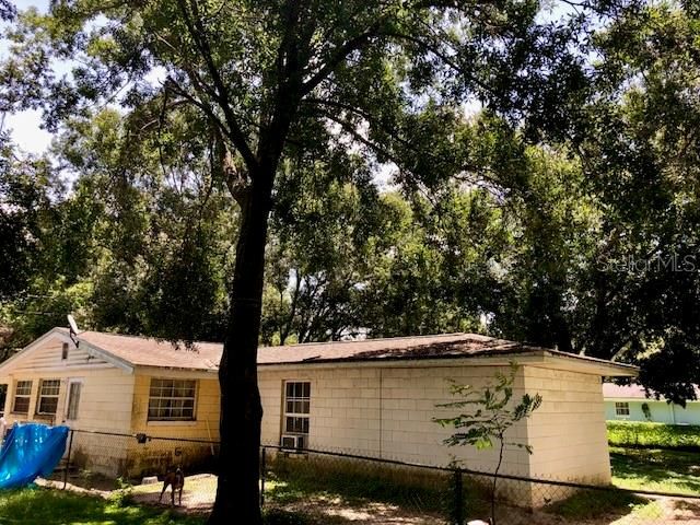 Recently Sold: $97,000 (3 beds, 1 baths, 1040 Square Feet)