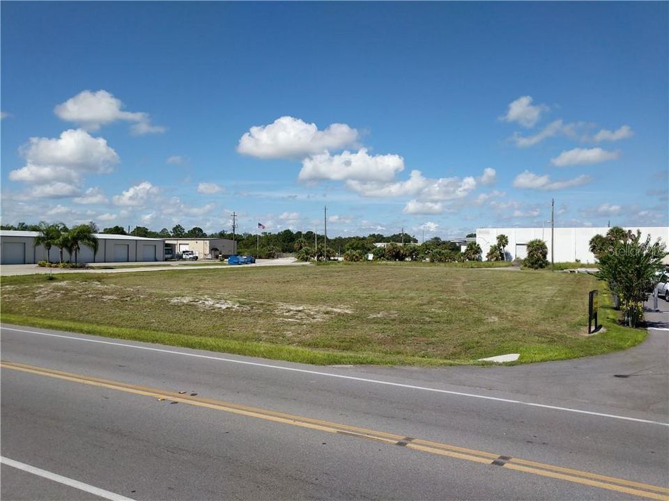 Недавно продано: $159,000 (0.96 acres)