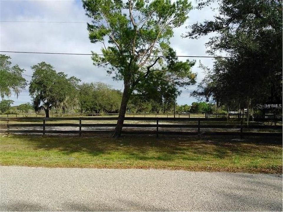 Recently Sold: $600,000 (4.73 acres)