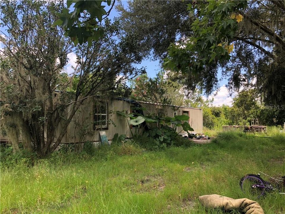 Recently Sold: $140,000 (3 beds, 2 baths, 1248 Square Feet)