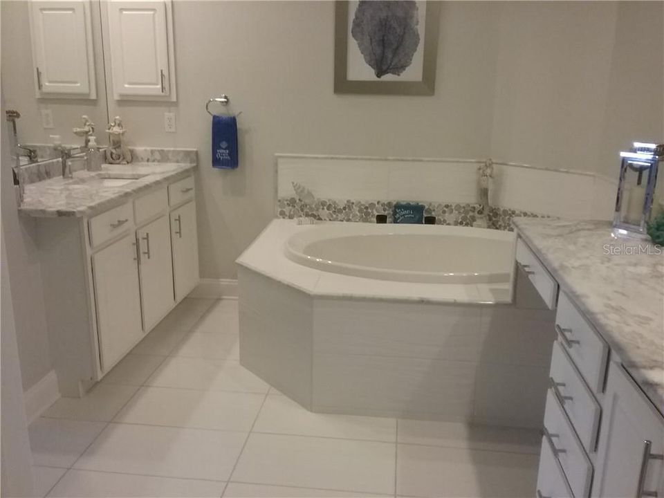 For Rent: $5,000 (2 beds, 2 baths, 1568 Square Feet)