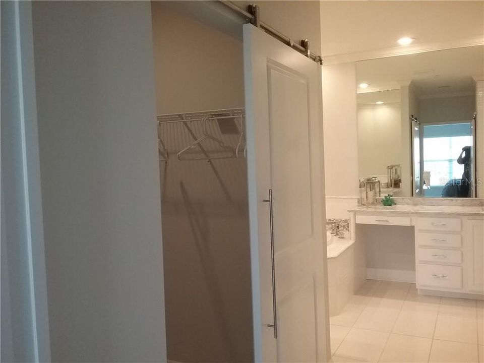 For Rent: $5,000 (2 beds, 2 baths, 1568 Square Feet)