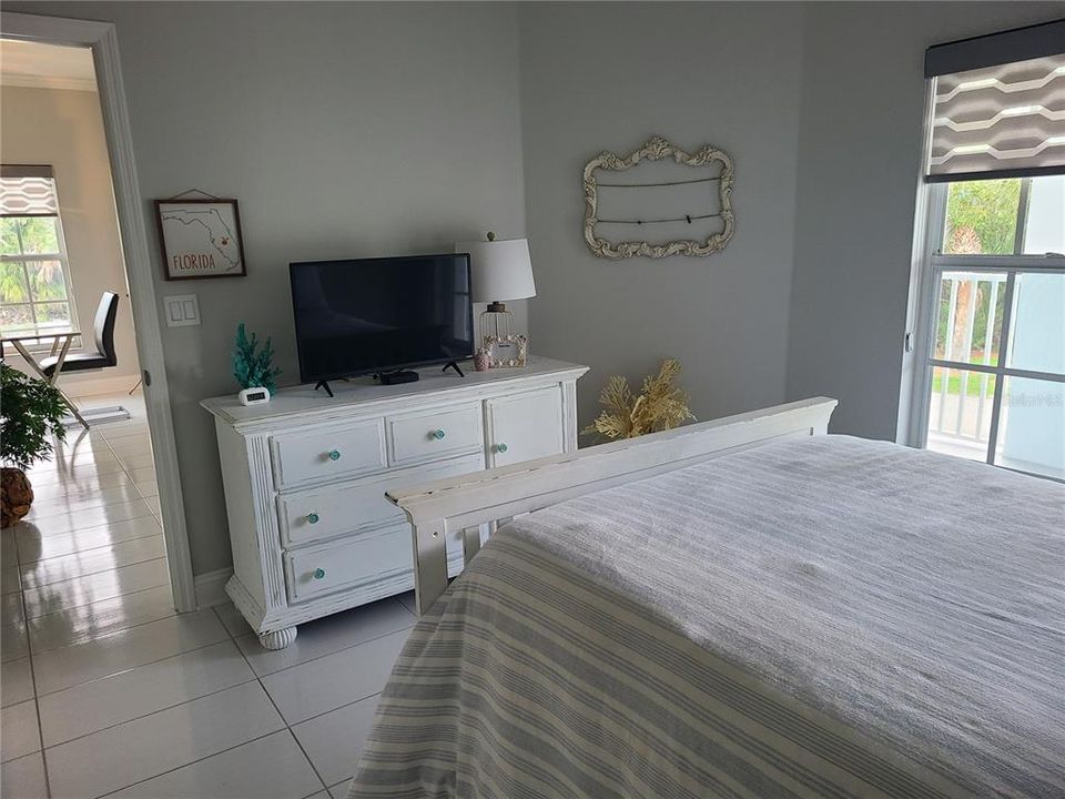 For Rent: $5,000 (2 beds, 2 baths, 1568 Square Feet)