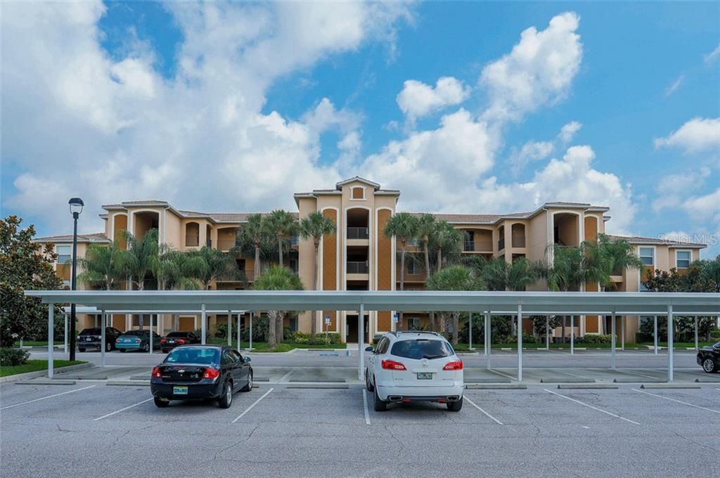 出租: $5,400 (2 贝兹, 2 浴室, 1156 平方英尺)