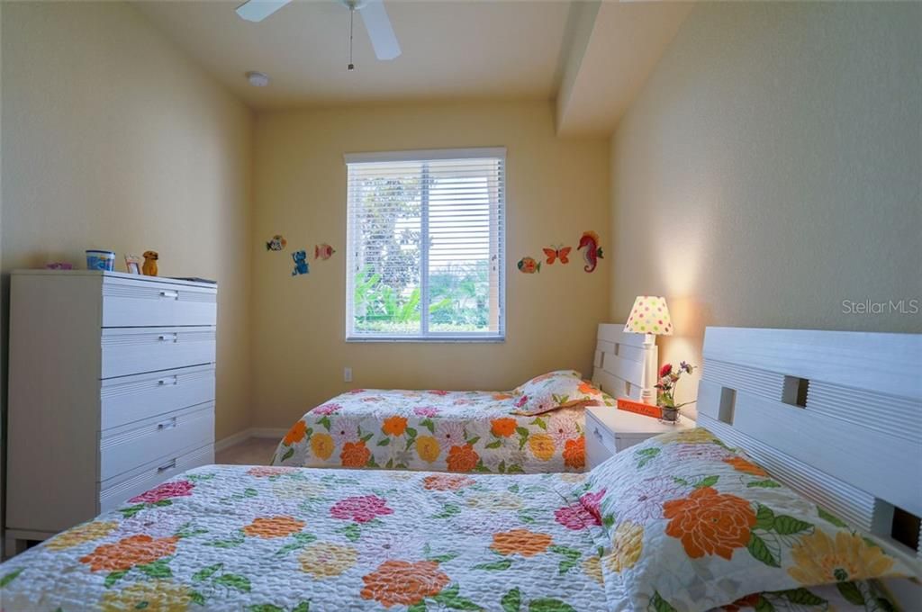 出租: $5,400 (2 贝兹, 2 浴室, 1156 平方英尺)