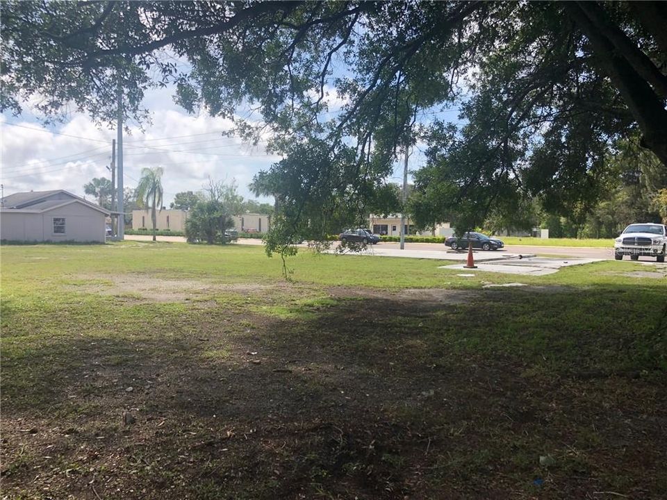 最近售出: $189,000 (0.39 acres)