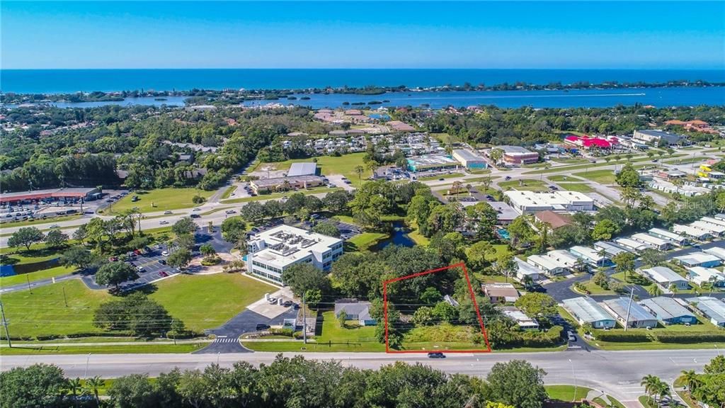 最近售出: $185,000 (0.43 acres)