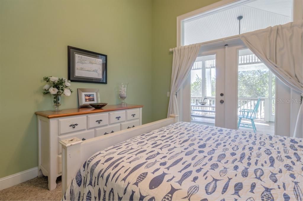 For Rent: $14,500 (3 beds, 3 baths, 1536 Square Feet)