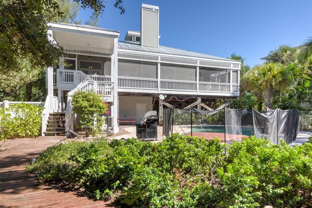 For Rent: $14,500 (3 beds, 3 baths, 1536 Square Feet)