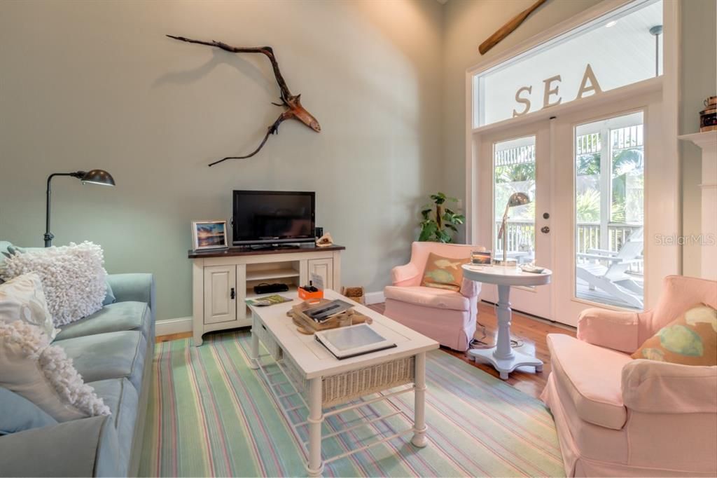 For Rent: $14,500 (3 beds, 3 baths, 1536 Square Feet)
