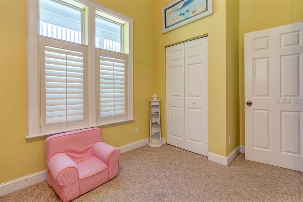 For Rent: $14,500 (3 beds, 3 baths, 1536 Square Feet)