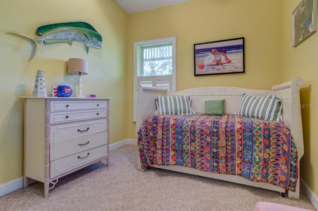 For Rent: $14,500 (3 beds, 3 baths, 1536 Square Feet)