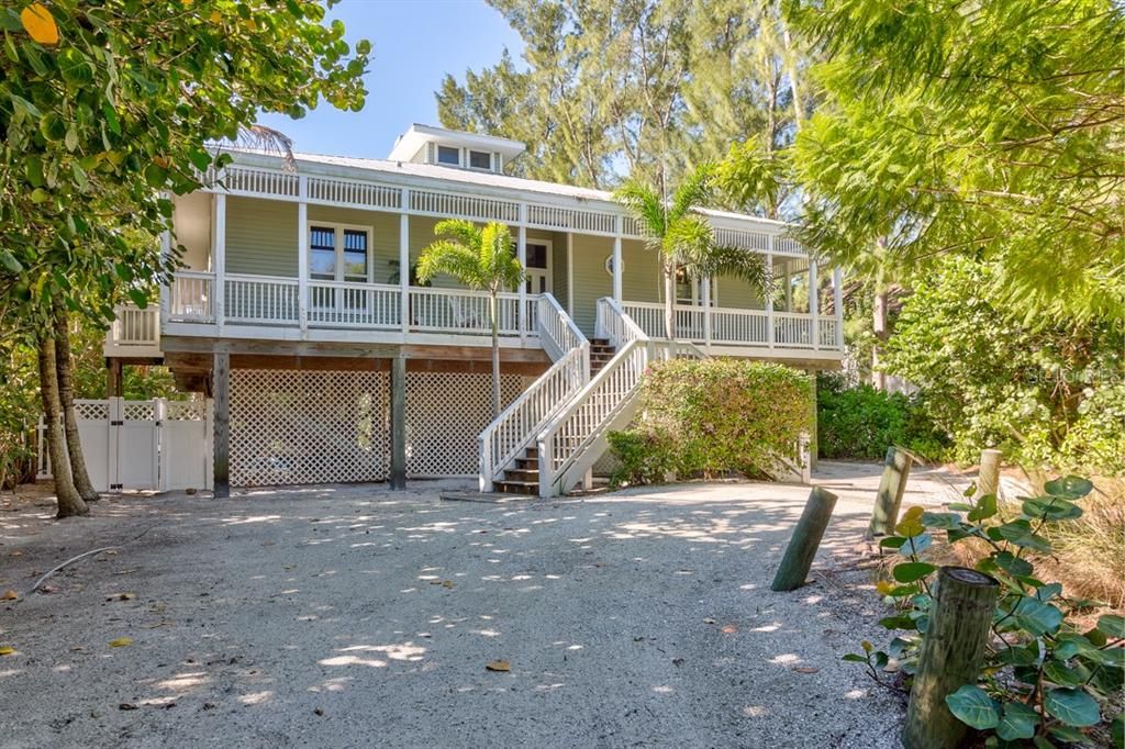 For Rent: $14,500 (3 beds, 3 baths, 1536 Square Feet)