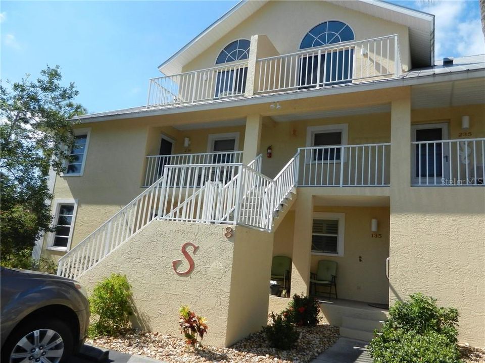 Recently Rented: $3,000 (4 beds, 2 baths, 1680 Square Feet)