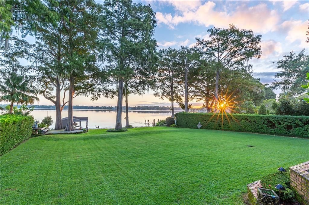 Sunrise over Lake Maitland at 1400 Green Cove