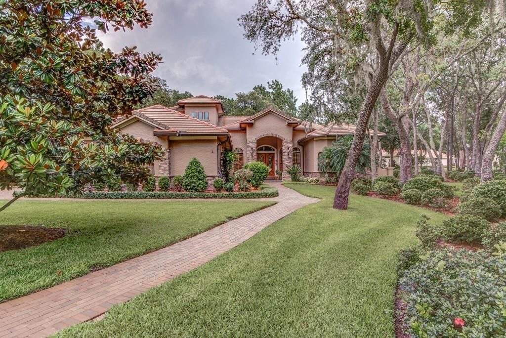 Recently Sold: $899,900 (5 beds, 5 baths, 4814 Square Feet)